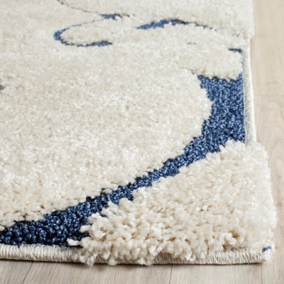 Benedetti Hooked Rug