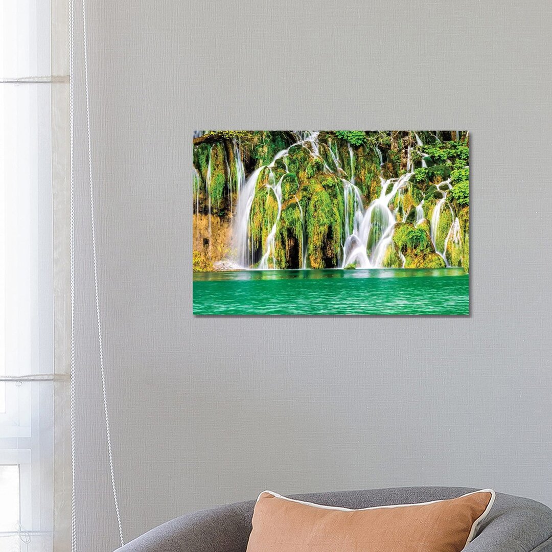 Waterfalls In The Parco Nazionale Dei Laghi Di Plitvice von Terry Eggers - Gallery-Wrapped Canvas Giclée on Canvas