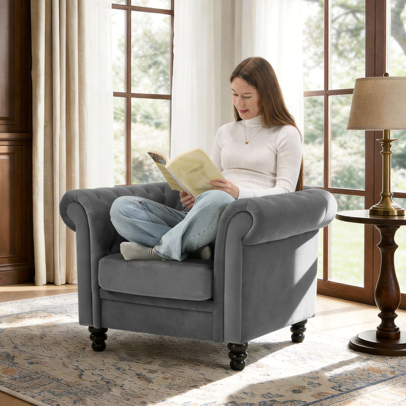 Fauteuil Chesterfield de 42,52 po Fynlie, Gris