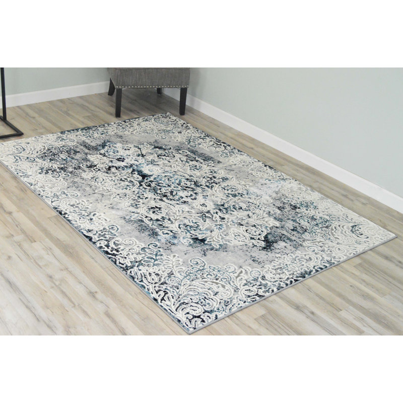 Tapis bleu marine Mullikin, Rectangle 5 pi 3 po x 7 pi 6 po