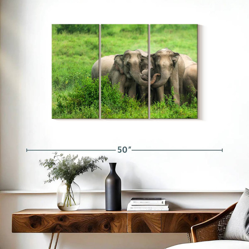 Brampt Asian Elephant Huddle, 24" H x 38" W