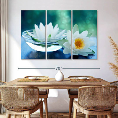 Harnek Pristine Lotus Flowers