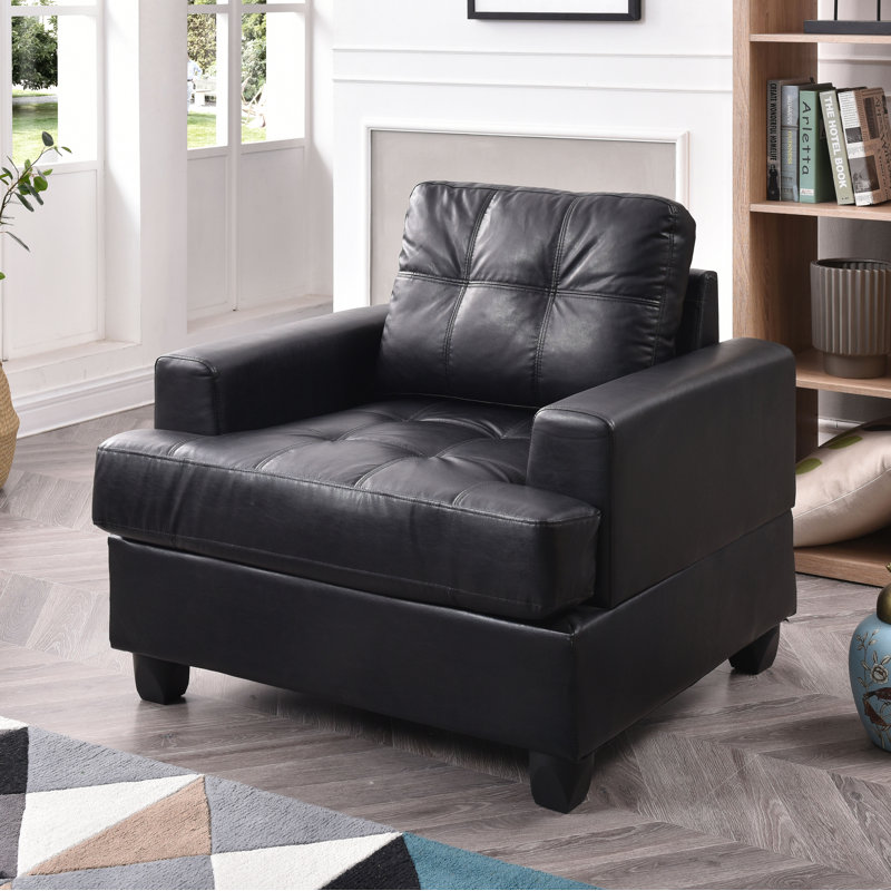Fauteuil capitonné de 38 po de large Gilmore, Similicuir noir