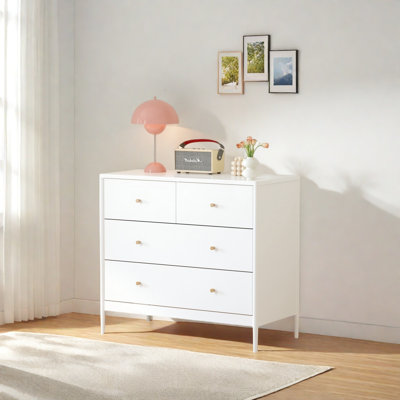 Commode blanche à 4 tiroirs pour enfants, armoire de rangement en bois pour chambre de tout-petit, chambre de bébé, garde-robe, table de chevet de rangement pour le salon ou un appartement, largeur de 35,4 po