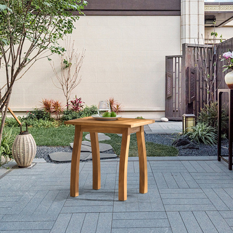 Dieuwer Coffee Table