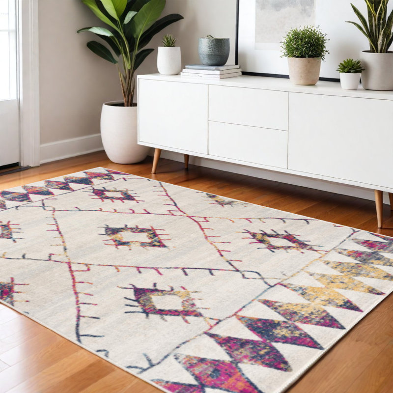 Kymiere Indoor Rug, Rectangle 4' x 6'