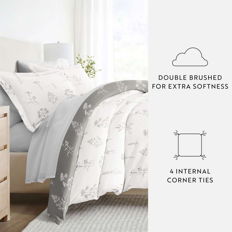 Twin XL Light Gray Floral Patterned Duvet Set