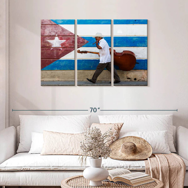 Abarca Cuban Cellist, H 28 po x l 45 po
