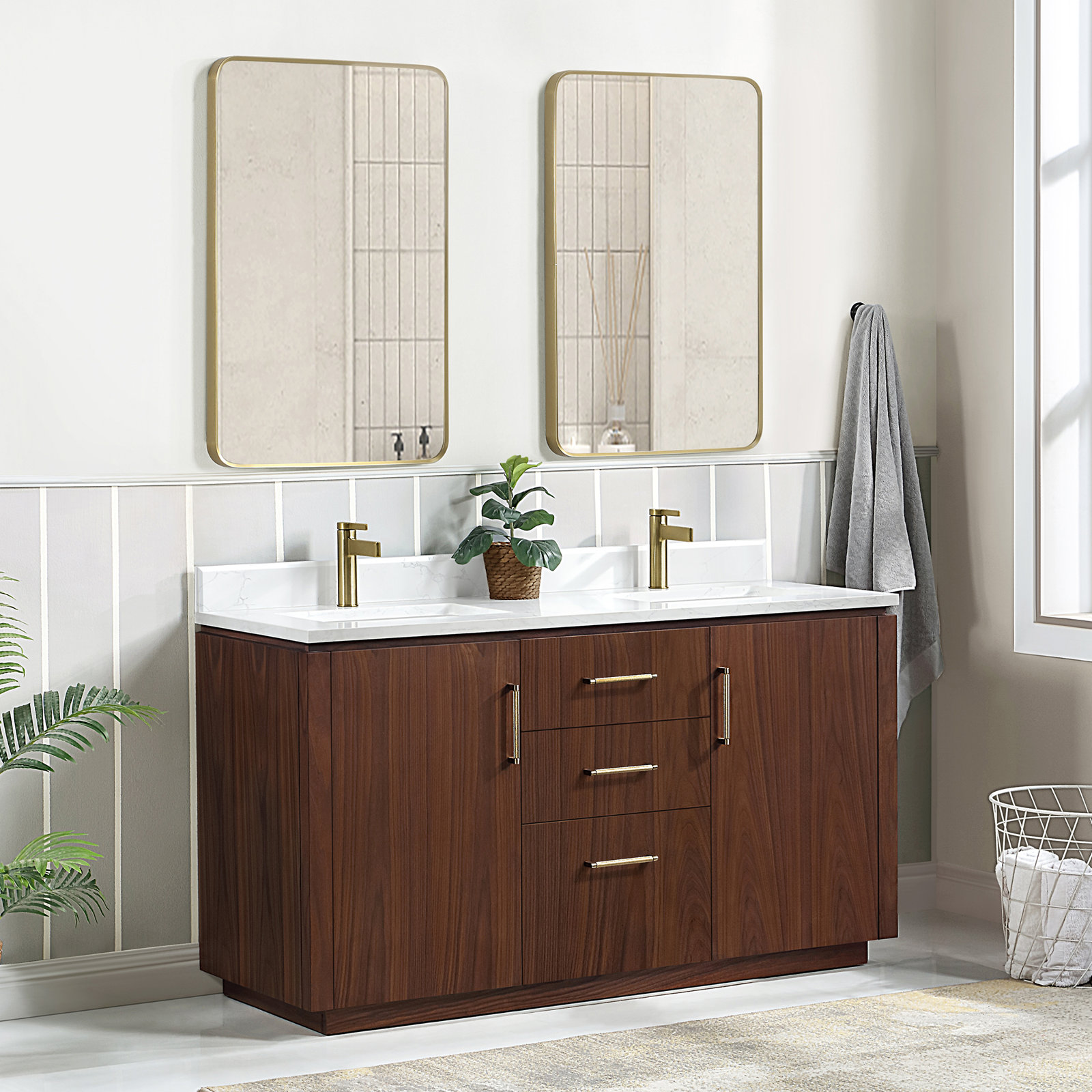 Cloverfield 60'' Double Bathroom Vanity, Natural Walnut, Gold