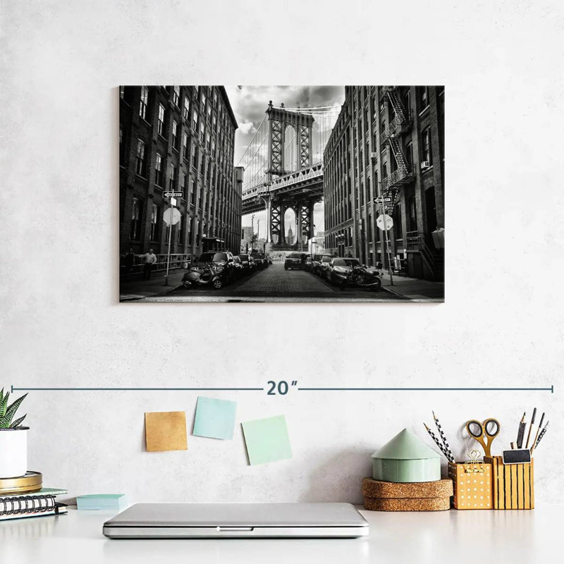 Kavia In America, 8" H x 12" W