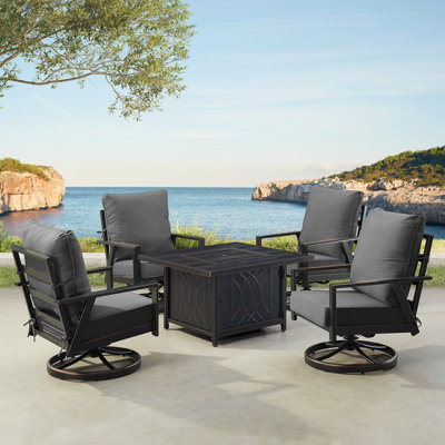 Ensemble de table de foyer en aluminium noir avec quatre fauteuils club