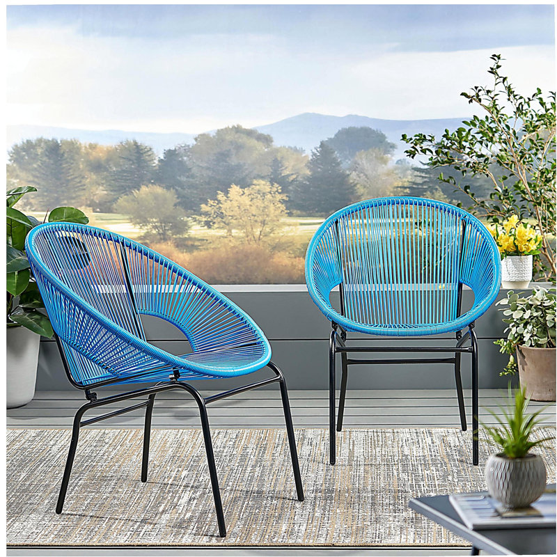 CHAISE NUSA