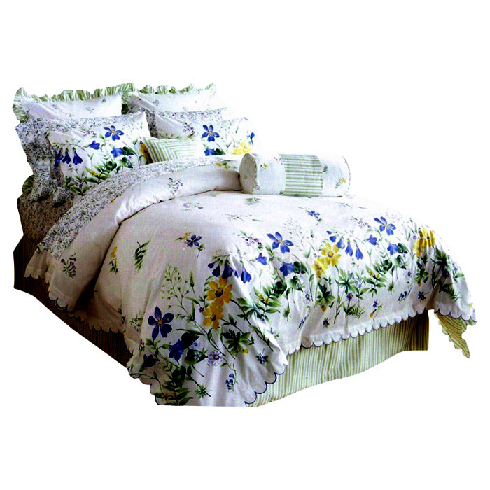 Classic Floral Comforter, King Comforter + 4 Additional Pieces