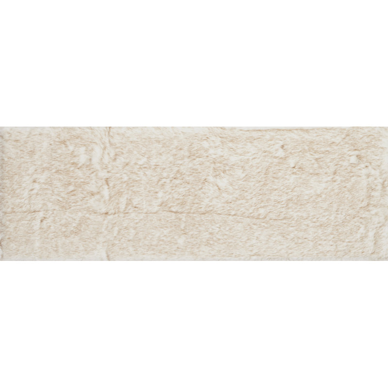 Tapis de zone ivoire/beige faux fourrure Ashleigh, Rectangle 2 pi x 3 pi