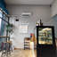 Enseigne murale suspendue-110563555