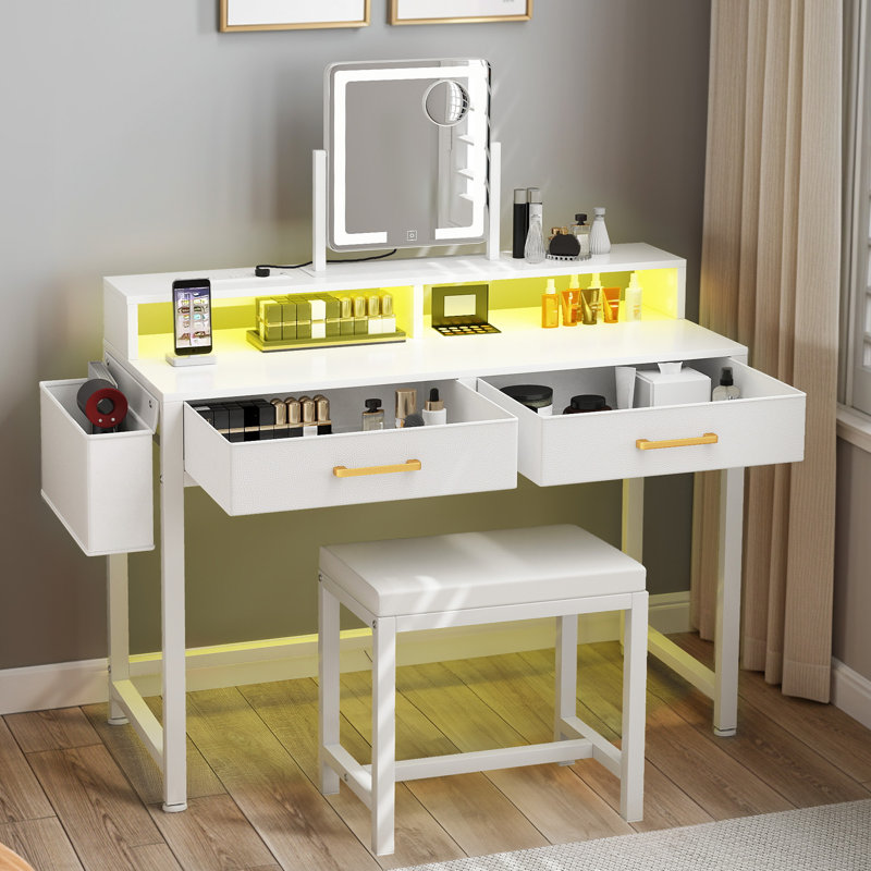 Makeup Vanity Desk With Lighting Mirror