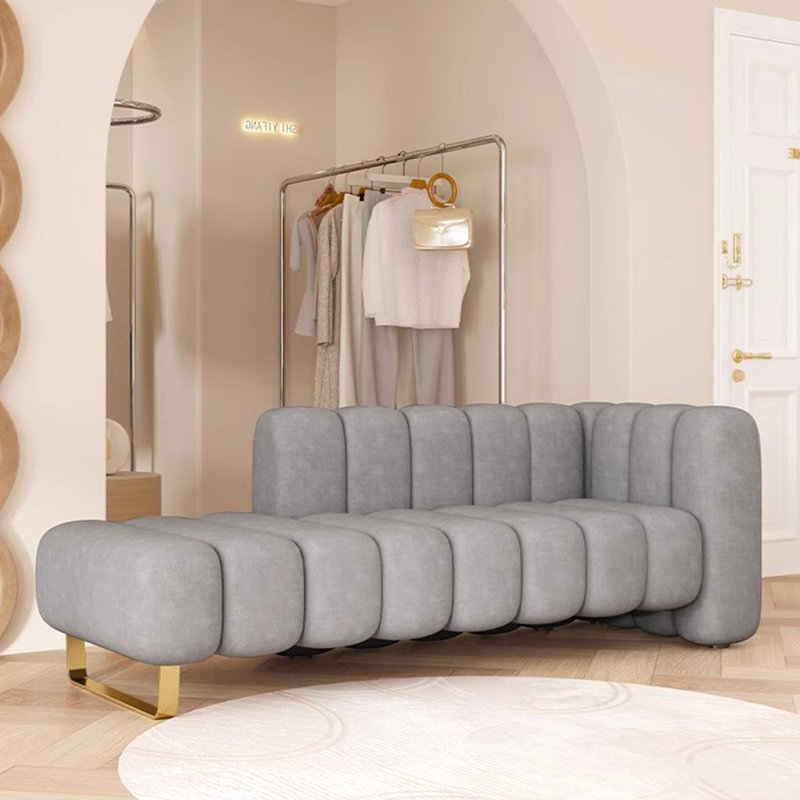 Selyan, Right Hand Facing, Dark Gray