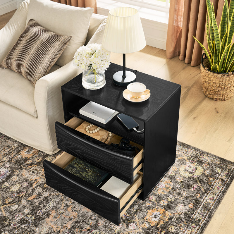 Table de bout Mid-Century moderne noire avec station de charge, 2 tiroirs en bois massif et tablette ouverte - facile à nettoyer pour la conception de la table de chevet, de la pièce, de la réception ou du dortoir