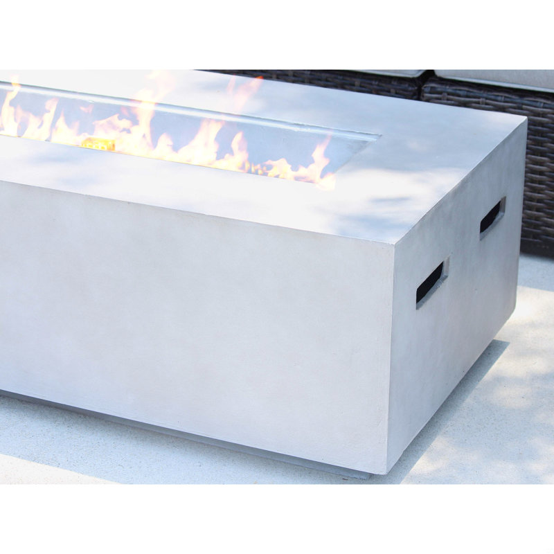 Concrete Propane Outdoor Fire Pit Table, Blanc, crème, H 24 po x l 15 po x P 56 po