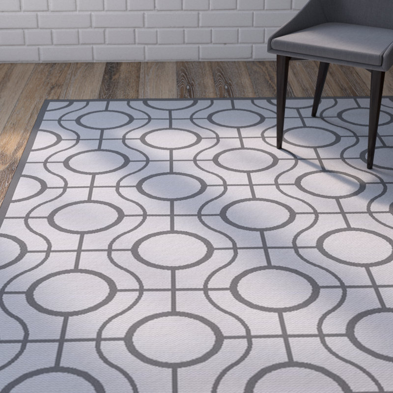 Arneshia Geometric Gray Indoor / Outdoor Area Indoor/Outdoor Area Rug, Rectangle 6'7" x 9'6"