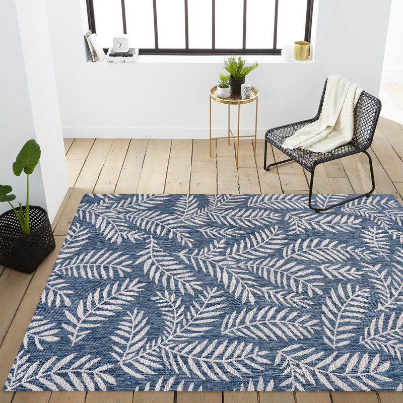 Mechling Nevis Palm Frond Navy/Ivory Indoor/Outdoor Rug, Rectangle 5'3" x 7'7"