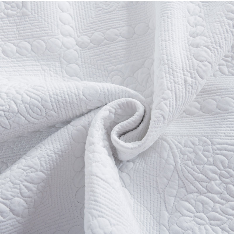Tkembroidery Cotton Abstract Bedding, Queen Quilt + 2 Standard Shams, White