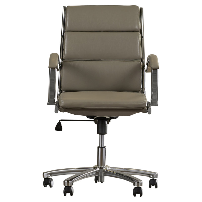 Fauteuil de conférence Alcindo, Fumée