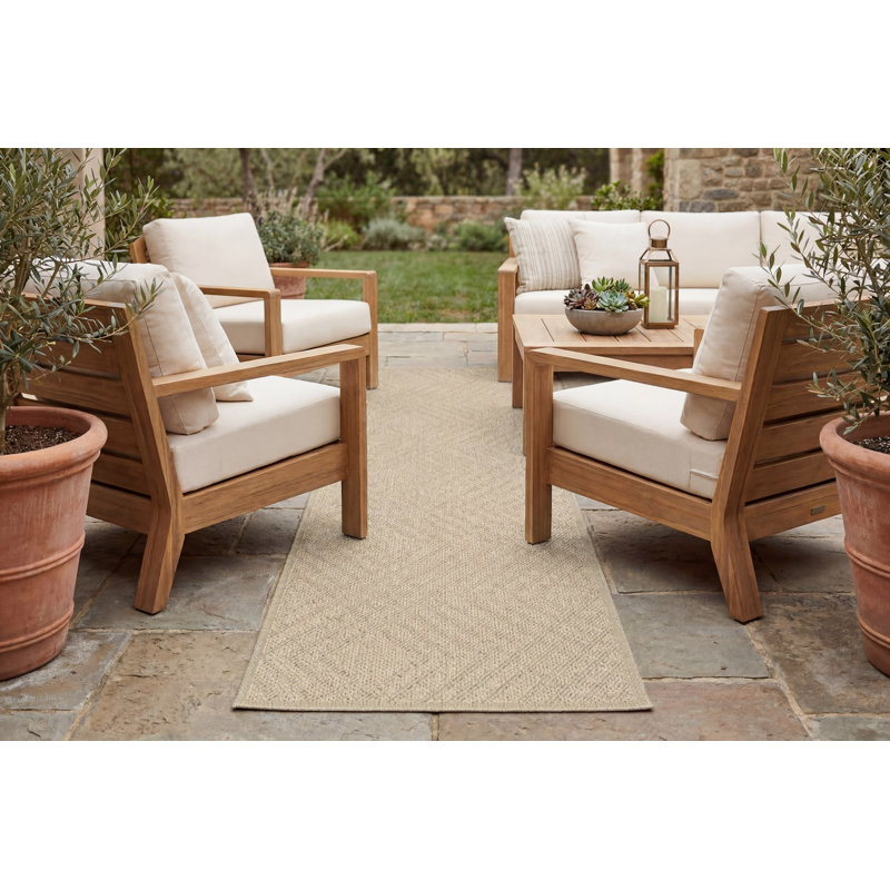 Geometric Indoor / Outdoor Rug, Runner 2'2" x 7'3"