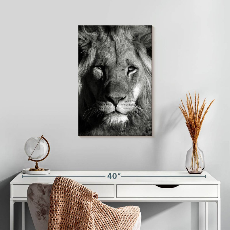 Brampt Monochromatic Lion Head, 24" H x 16" W