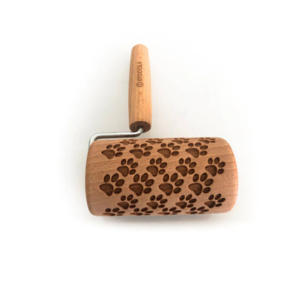 Stodola Engraved Mini Rollin Pin with DOG PAWS Pattern