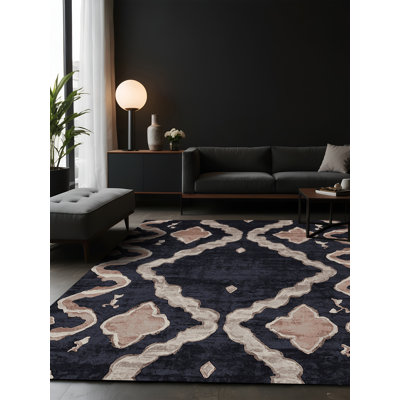 Tapis gris soyeux et moelleux