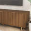 Meuble télé moderne cannelé de 68 po, centre de divertissement avec portes de rangement, meuble télé console pour téléviseur de 55 po et plus, salon-129484036