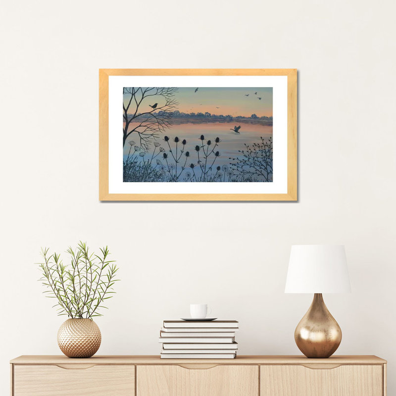 «By Dusky Lake» par Jo Grundy - reproduction d'art, Toile avec cadre en bois beige, Blanc, H 16 po x l 24 po x P 1 po