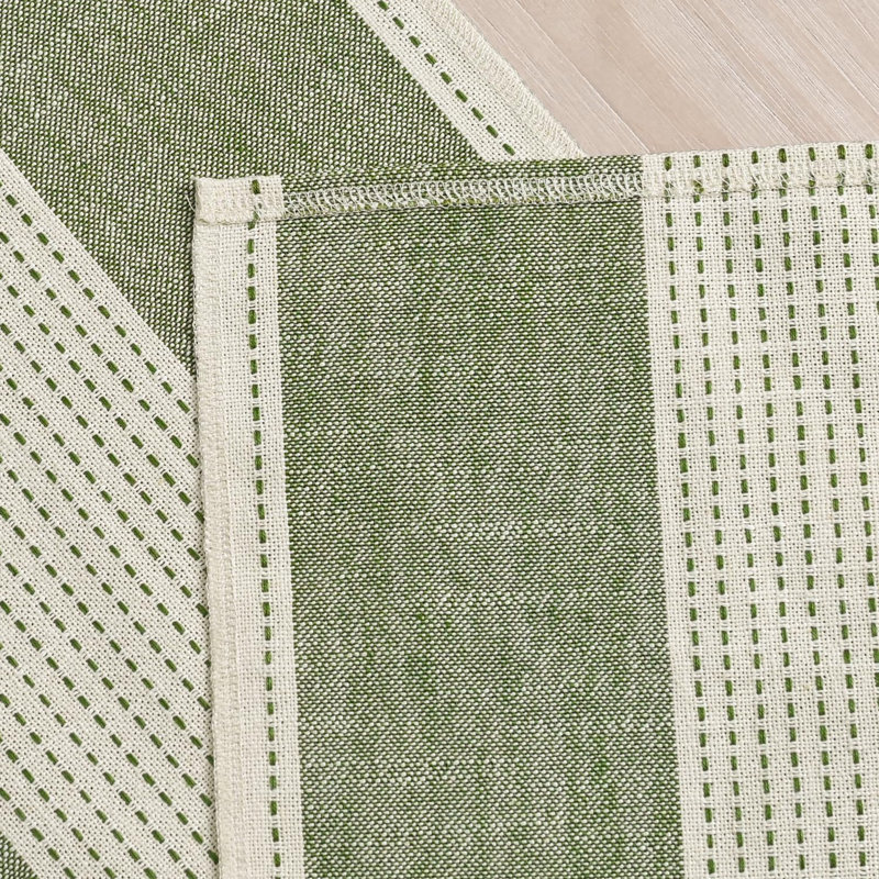 Chemin de table rustique vert sauge, tissu de macramé saisonnier