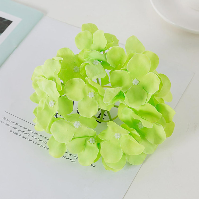 30 têtes d'hortensia en soie verte