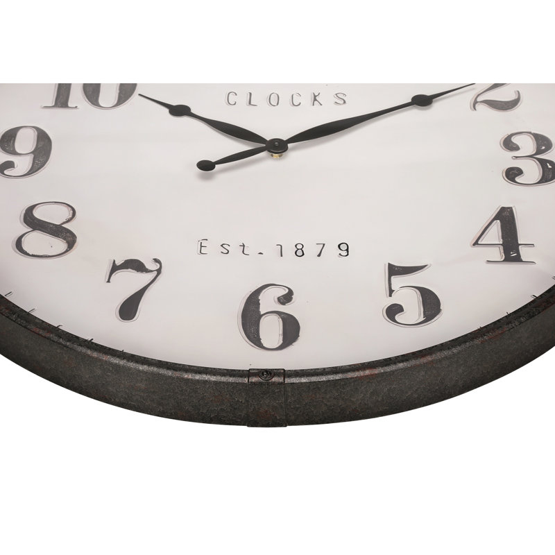 Horloge murale ronde et surdimensionnée