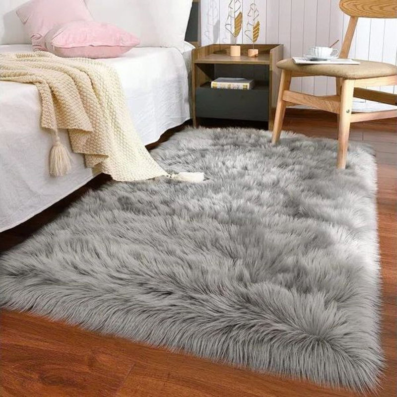 Haefner Faux Fur Indoor Rug, Rectangle 3' x 5'