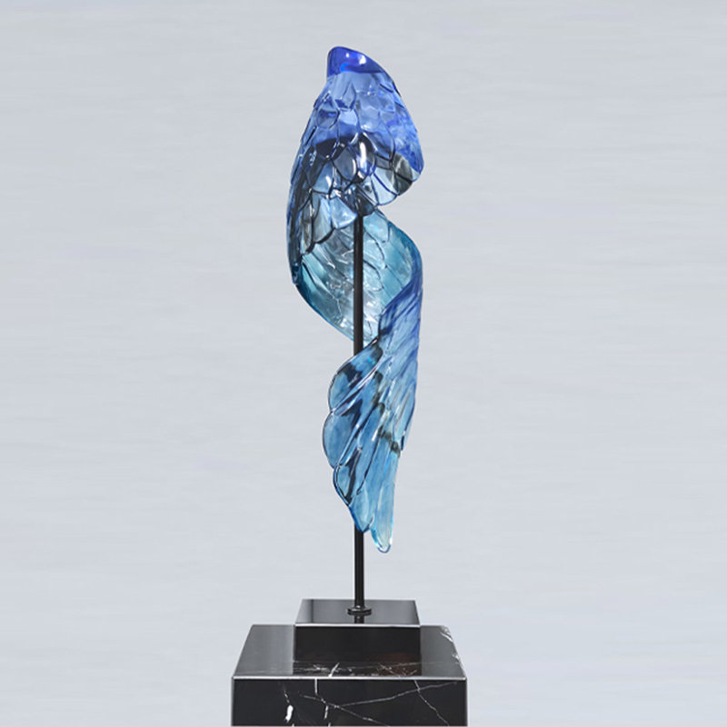Modern Light Luxury Transparent Resin Ornament