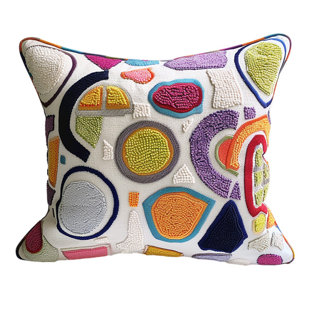 Coussin brodé