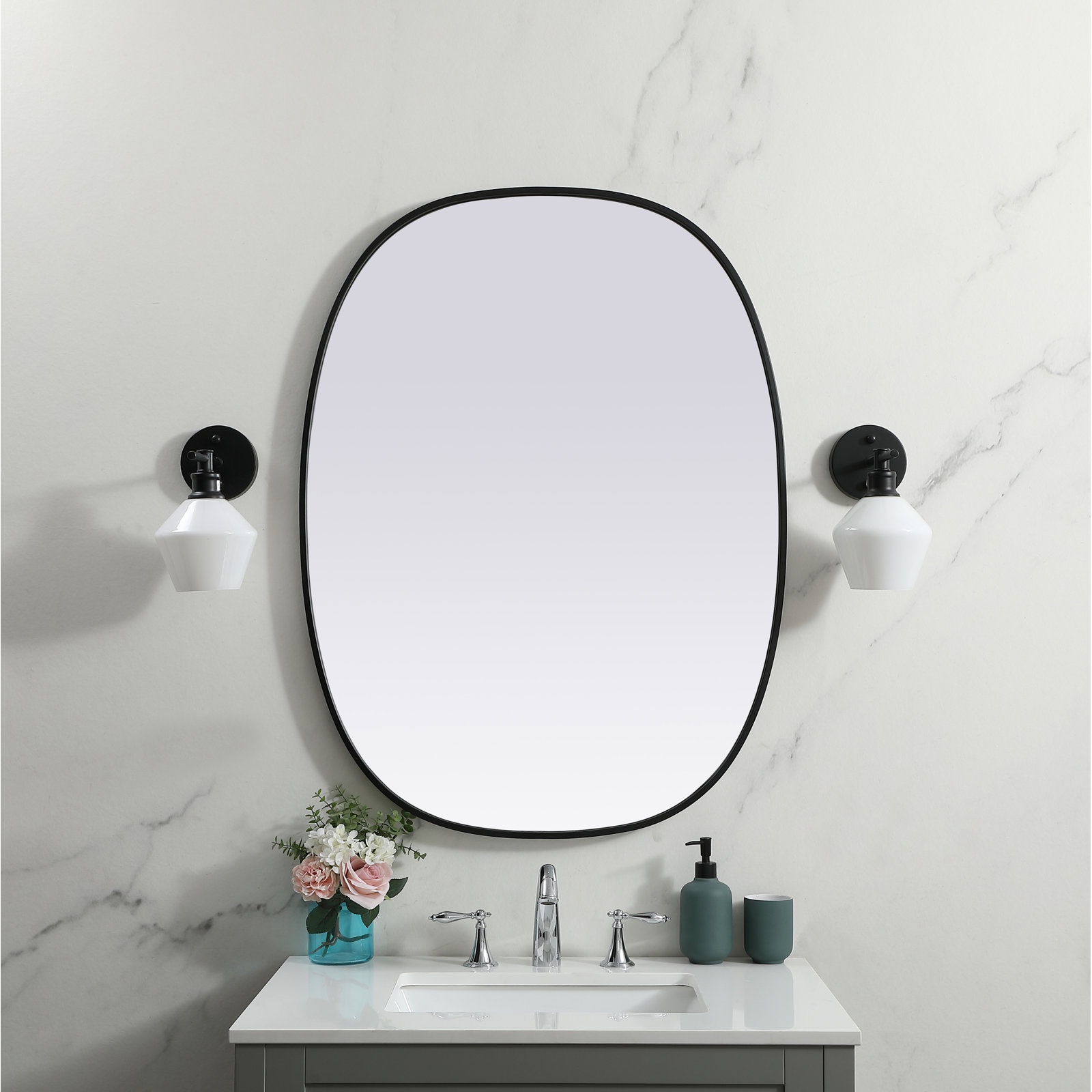 Sabine Accent Mirror, Black, 40" x 30"