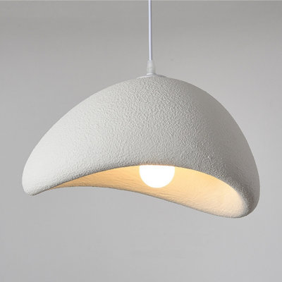 Lampes suspendues de forme organique avec texture mate