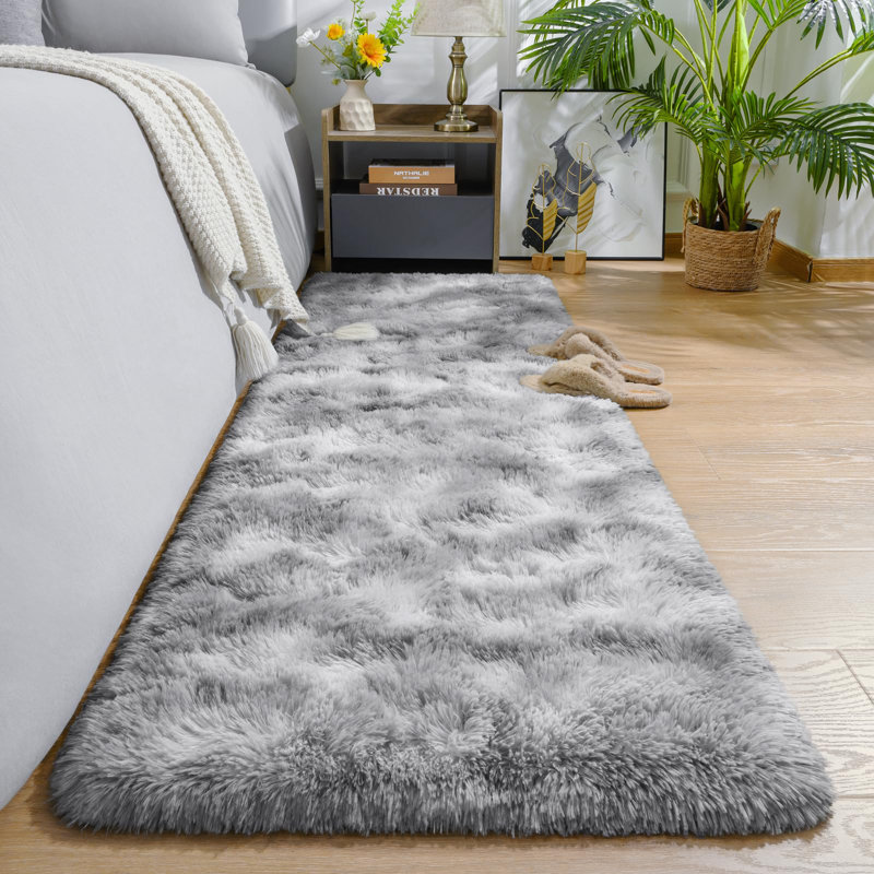 Tapis à poil long Antonije Tie Dye, Tapis de couloir 2 pi x 6 pi, Gris