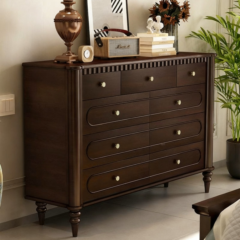 Buffet décoratif en bois de noyer foncé