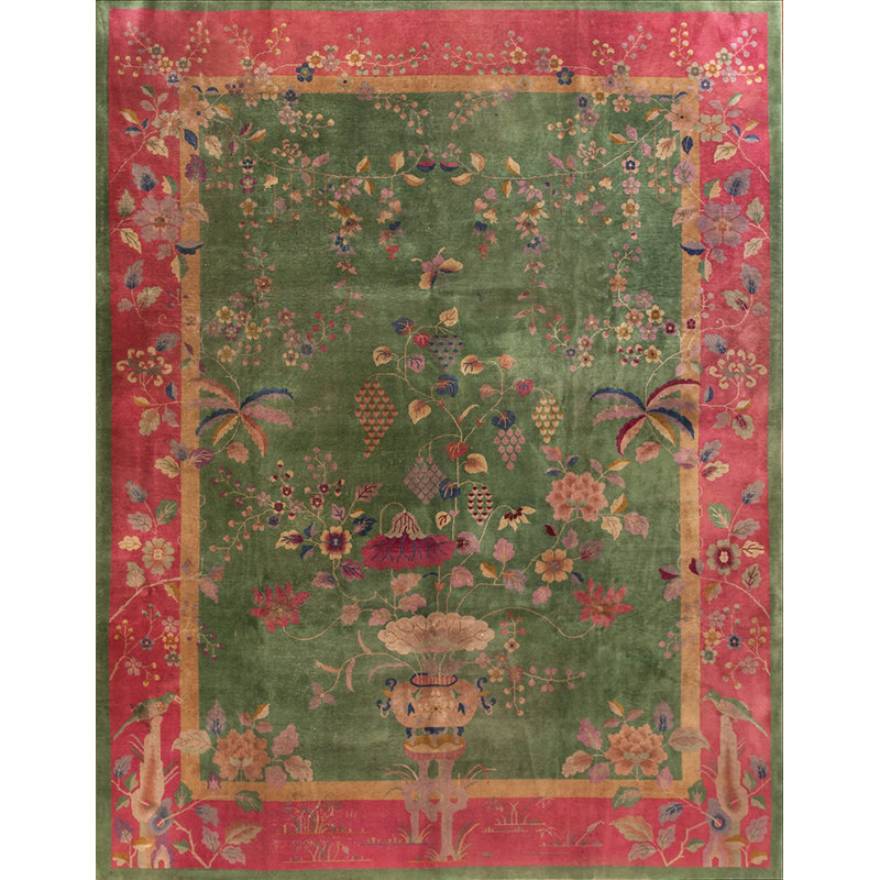 Tapis chinois classique antique vert sur fond vert