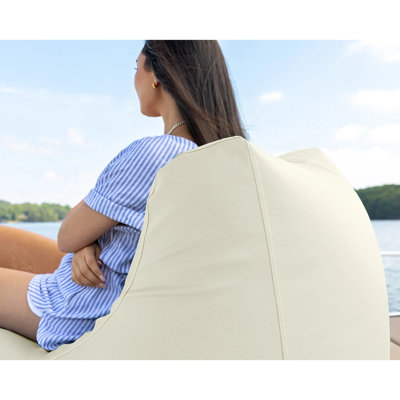 Pouf d'extérieur en vinyle marin blanc avec sangles de fixation, résistant aux UV et à l'eau, idéal pour les bateaux, les yachts, les terrasses et les abords de piscine.