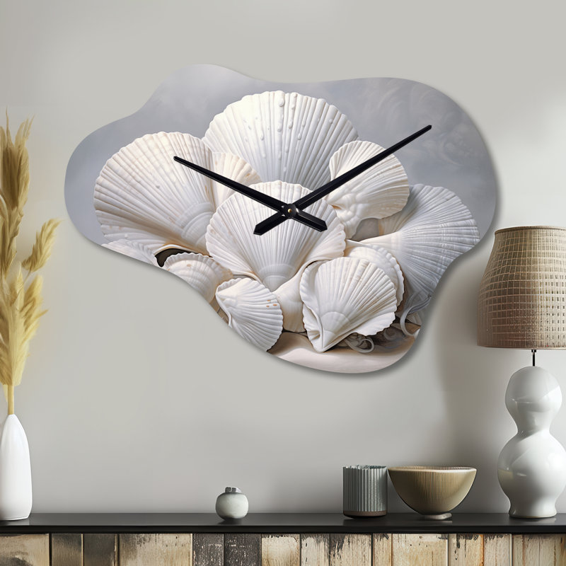 Horloge murale en forme de coquillage blanc Sifert, Petit