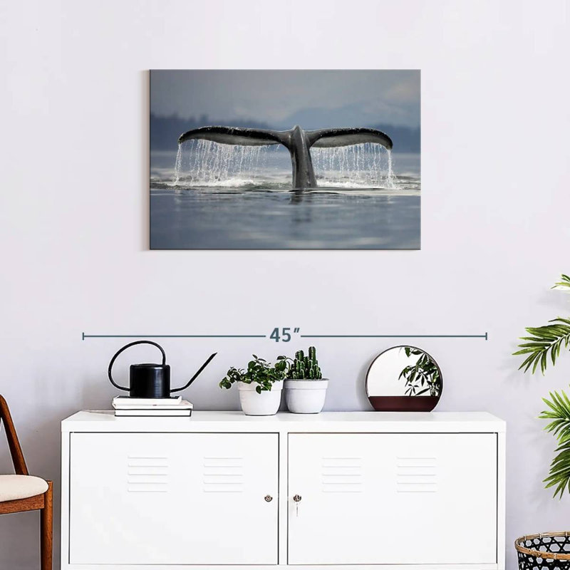 Brampt Diving Whale Tail, 8" H x 12" W