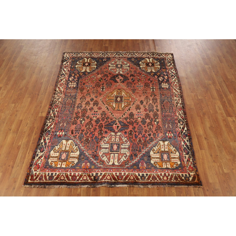 Tapis Tribal