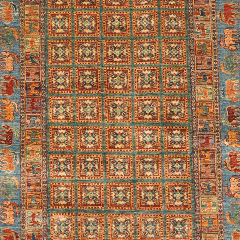 Tapis géométrique rouge / or / bleu en laine noué à la main à motif géométrique 5 pi 9 po x 8 pi