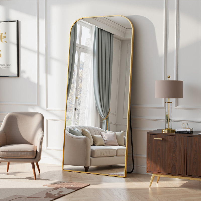 Miroir surdimensionné arqué en métal surdimensionné, Doré, 71 po x 30 po